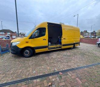 mobile tyre fitter van by sfr motors